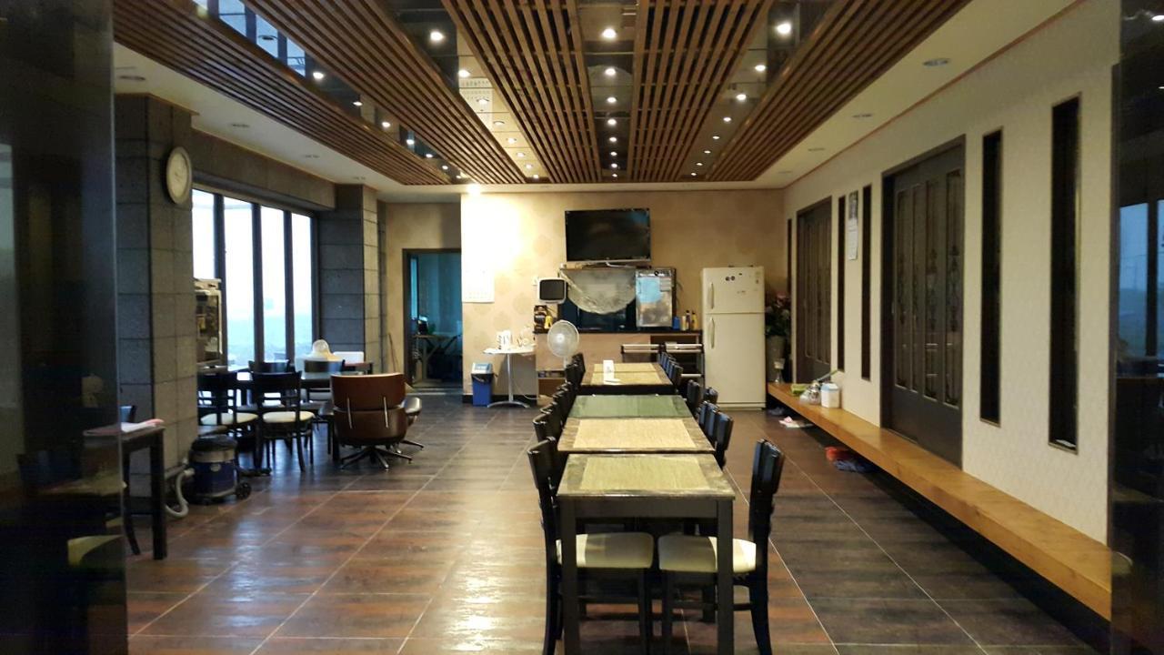 Mokkoji Pension Hadong Exterior photo